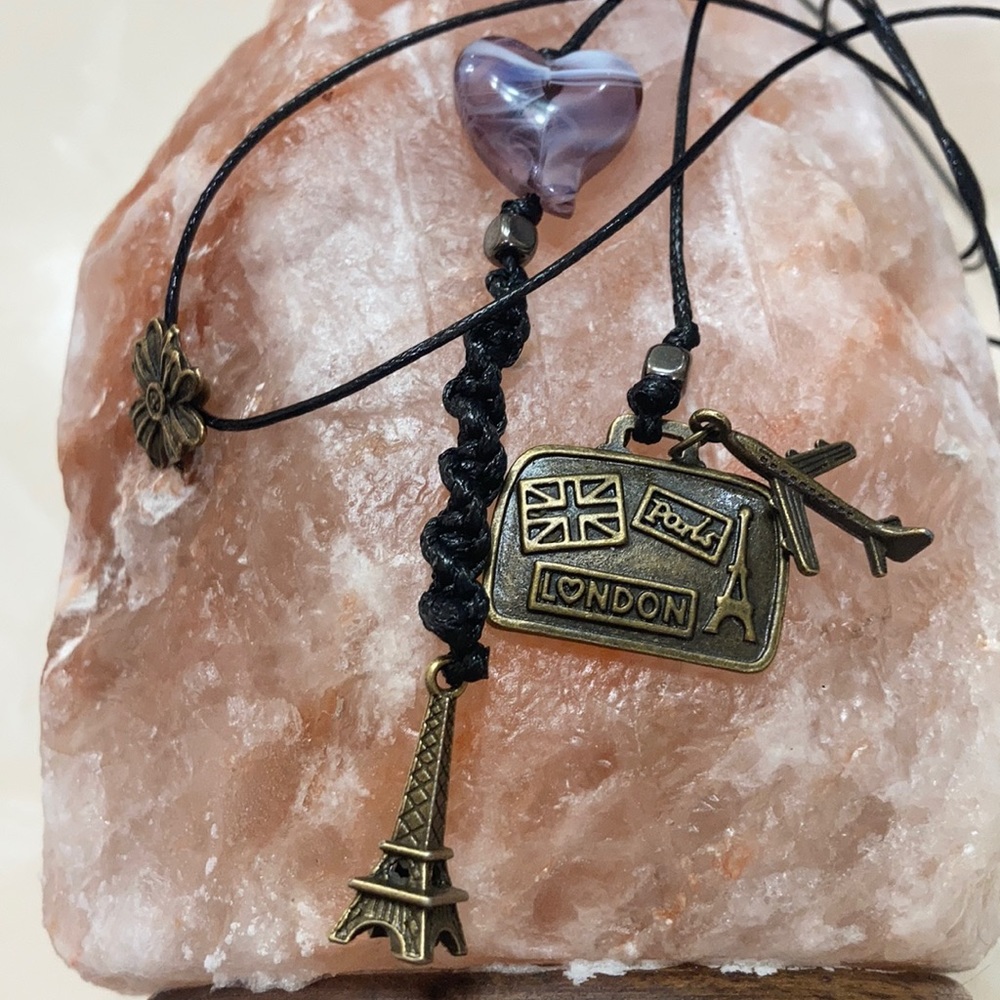 London París Travel inspired necklace - Picture 1 of 15